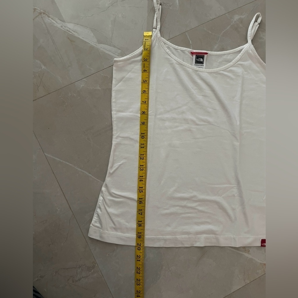 THE NORTH FACE Tank Top Size Medium White Color Adjustable Strap Simple Tank Top - Picture 7 of 10